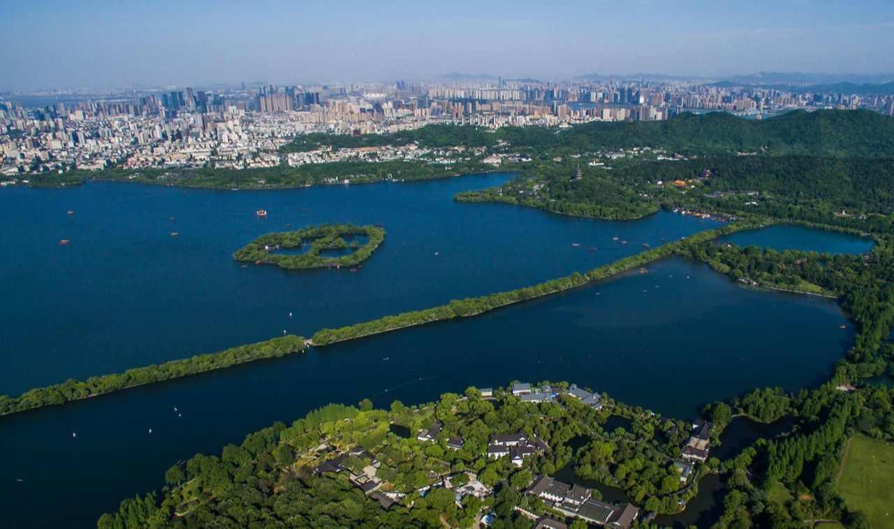 两湖