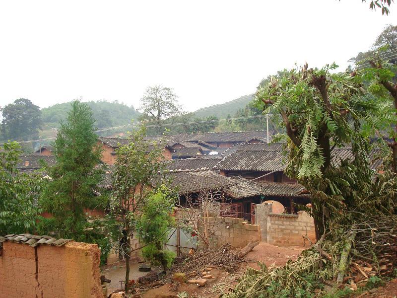 撒布开村