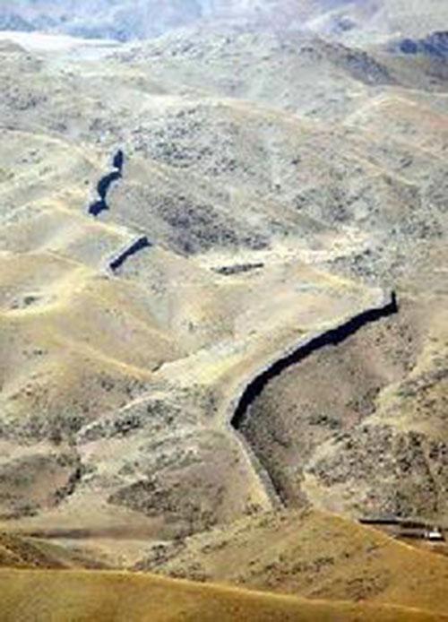 吴起战国秦长城遗址