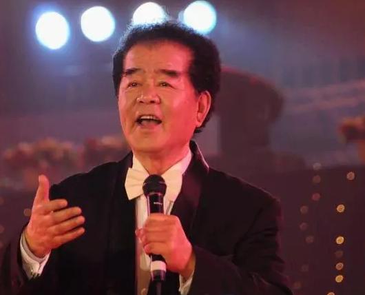 乌苏里船歌