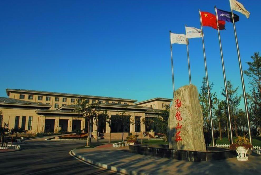 渤龙湖