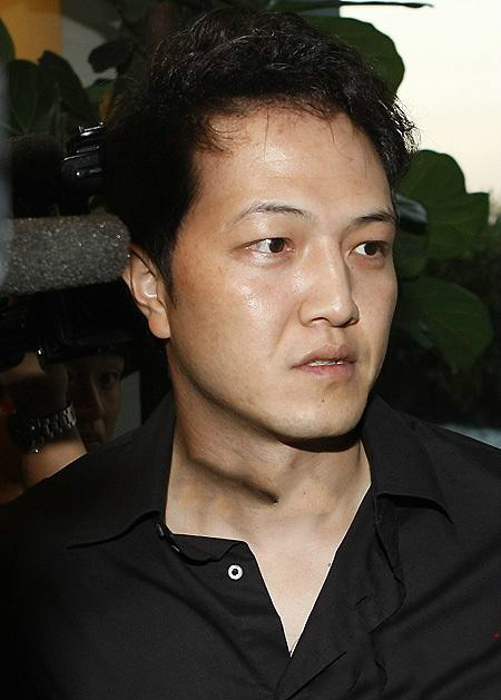 郑雄仁