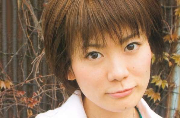 小林由美子