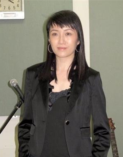 何婉盈