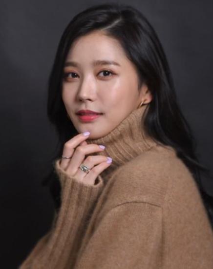 李瑜瑛