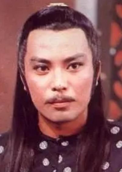 谢屏楠