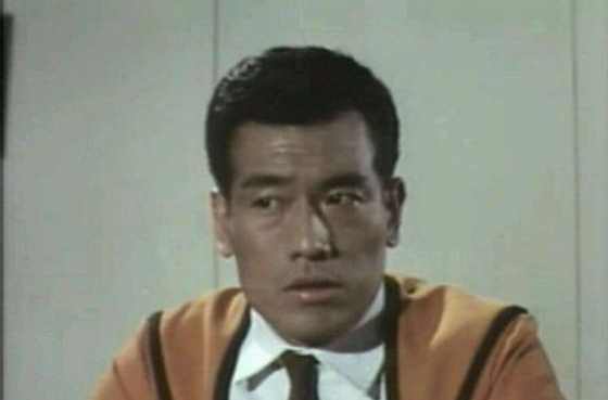 小林昭二