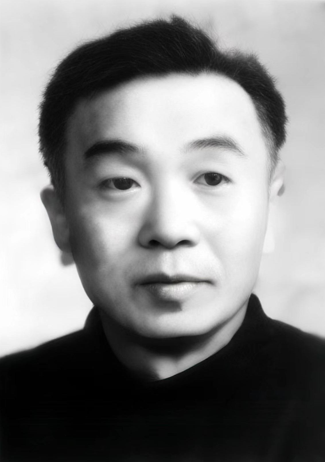 梁彦