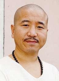 王小利