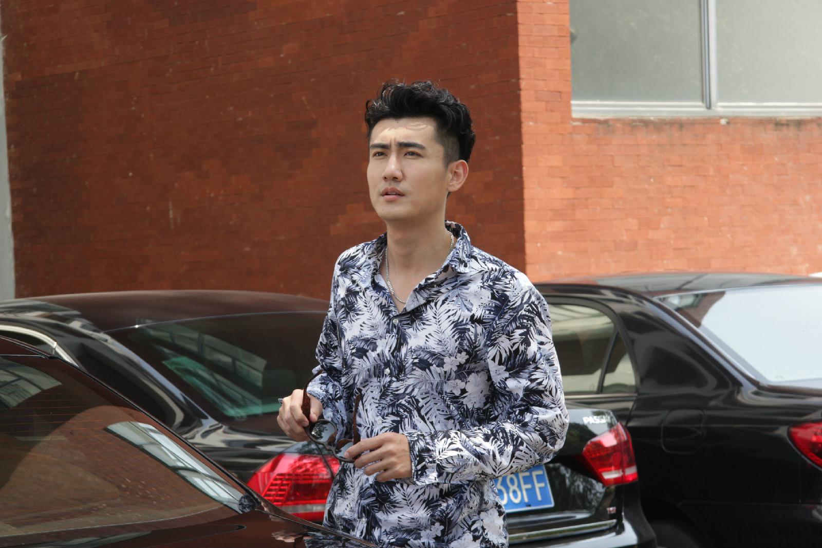 王博
