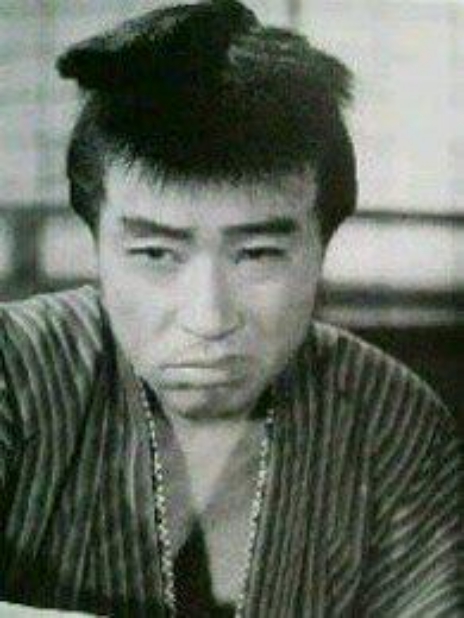小泽荣太郎