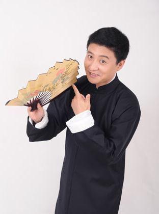周炜