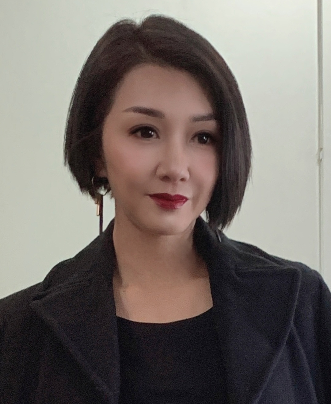 颜仟汶