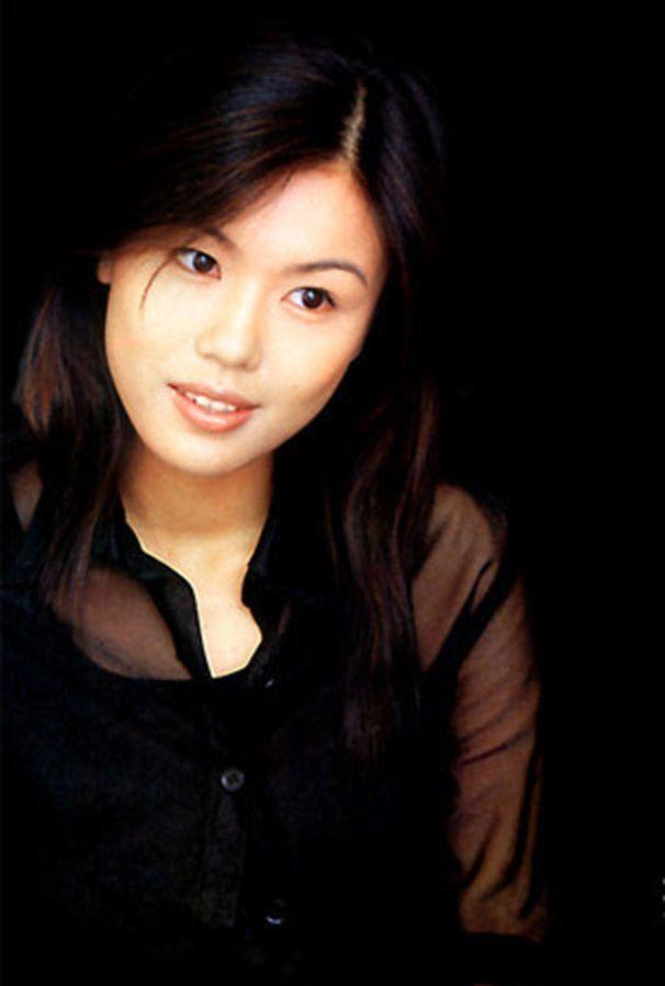 何嘉丽