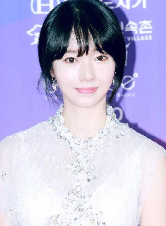 李贞贤